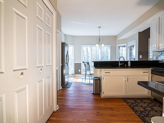 Greenview Drive 56.jpg